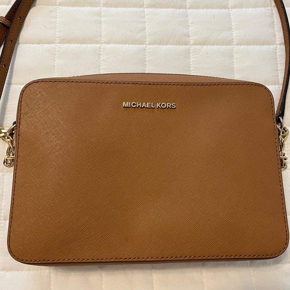 Michael Kors Jet Set Large Crossbody